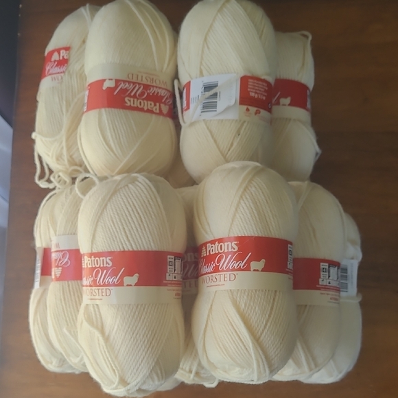 Other - Patons Classic Wool Worsted Yarn in Cream 14 Skeins